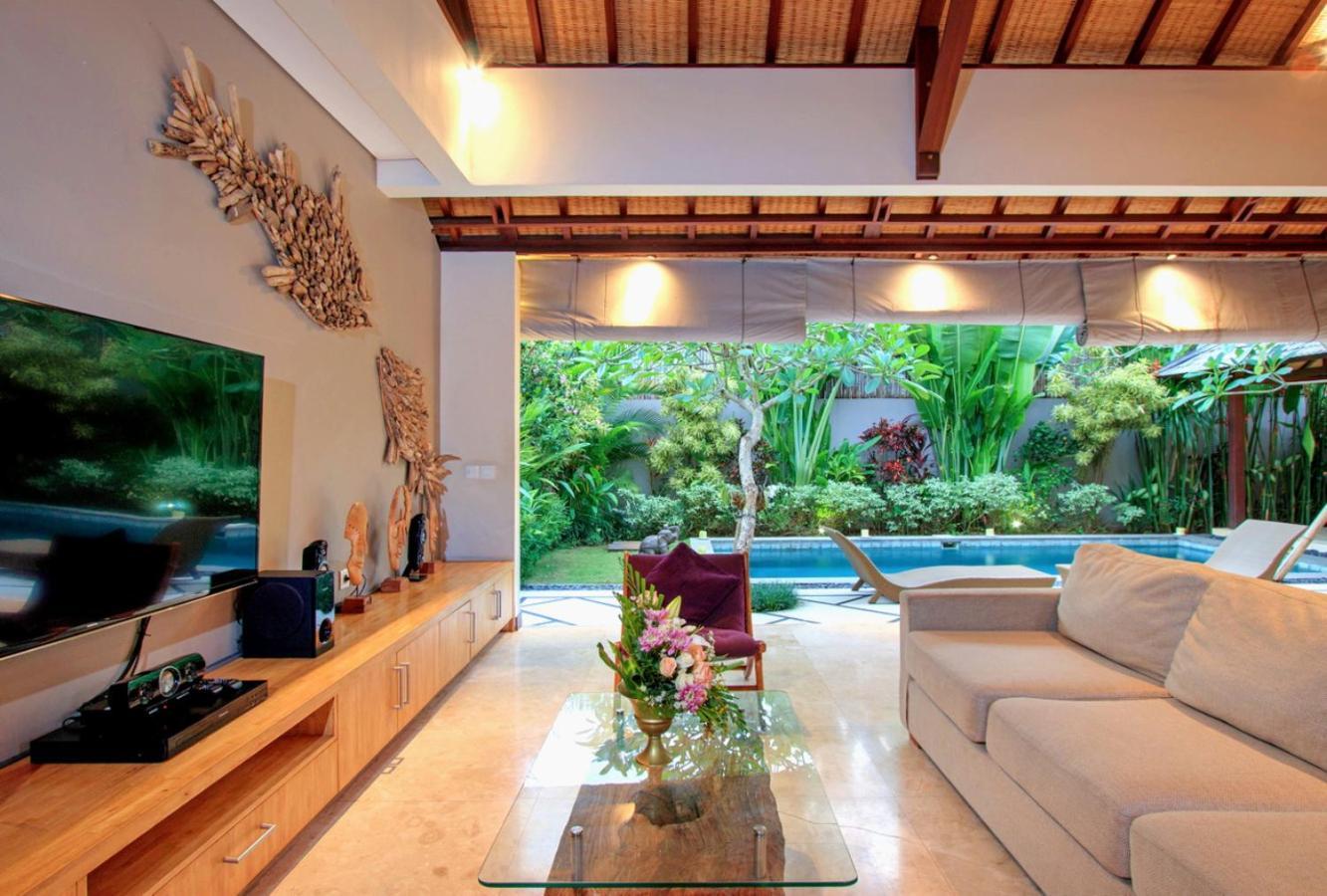 Desa Di Bali Villas Kerobokan  Exterior photo