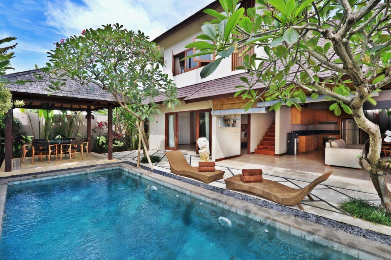Desa Di Bali Villas Kerobokan  Exterior photo