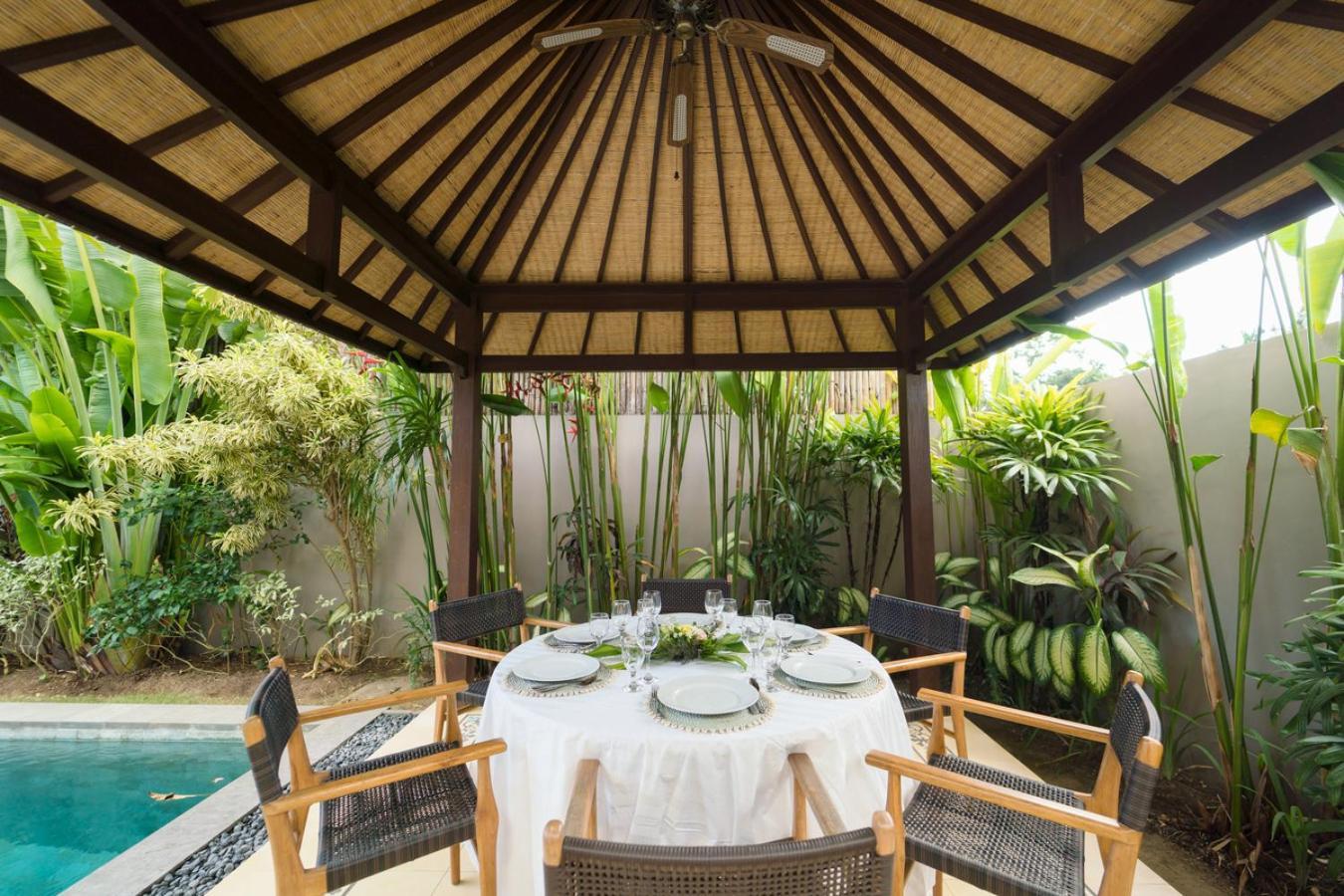 Desa Di Bali Villas Kerobokan  Exterior photo