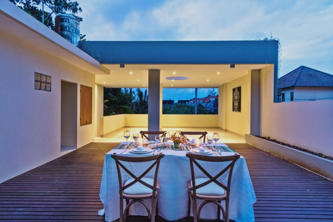 Desa Di Bali Villas Kerobokan  Exterior photo