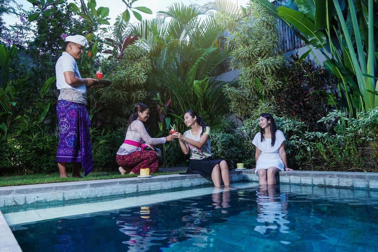 Desa Di Bali Villas Kerobokan  Exterior photo
